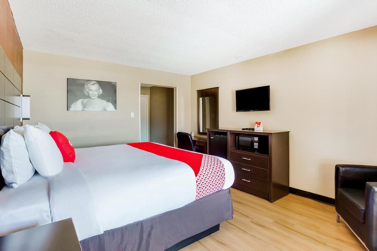 Oyo Hotel Tyler Northwest Mineola Hwy Buitenkant foto