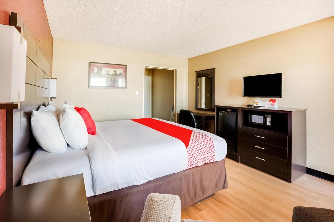 Oyo Hotel Tyler Northwest Mineola Hwy Buitenkant foto
