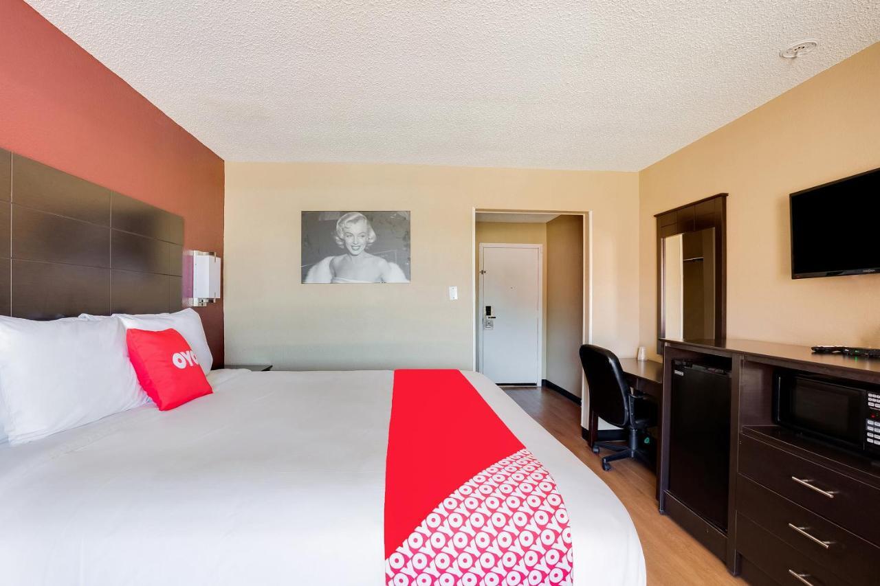 Oyo Hotel Tyler Northwest Mineola Hwy Buitenkant foto